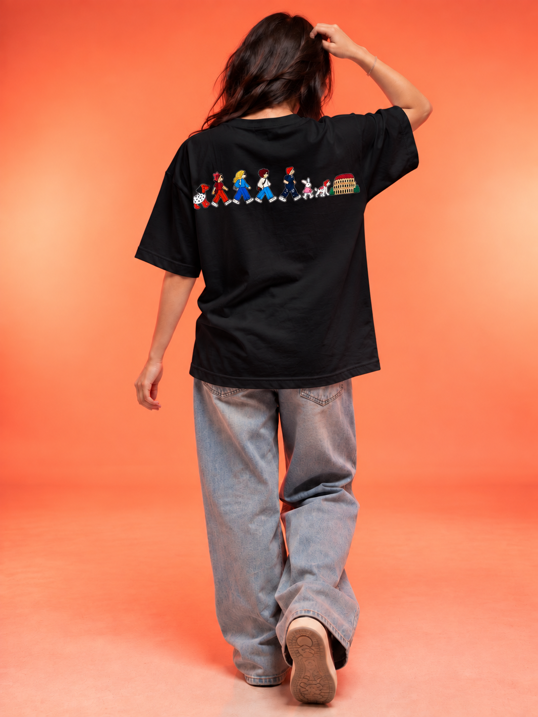 Travel Story Graphic Oversized T-Shirt - Black - Image 5
