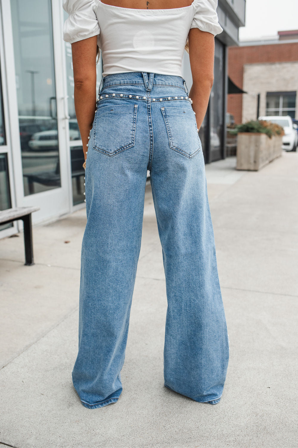 High-Rise Wide-Leg Jeans with Luxe Side Pearl Studs - Image 3